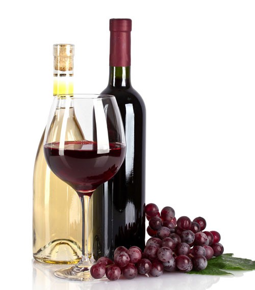 [新聞] 葡萄酒的美容功效 紅酒是心髒病的天敵