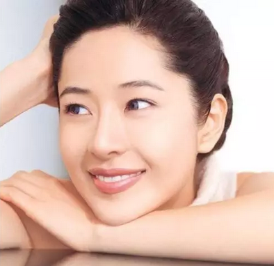 [新聞] 美容護膚小常識：4大導致臉部毛孔粗的原因